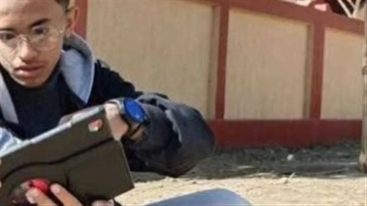 فهم درجاتك.. كيف تؤثر نتائج الصف الأول الثانوي على مذكرتك؟